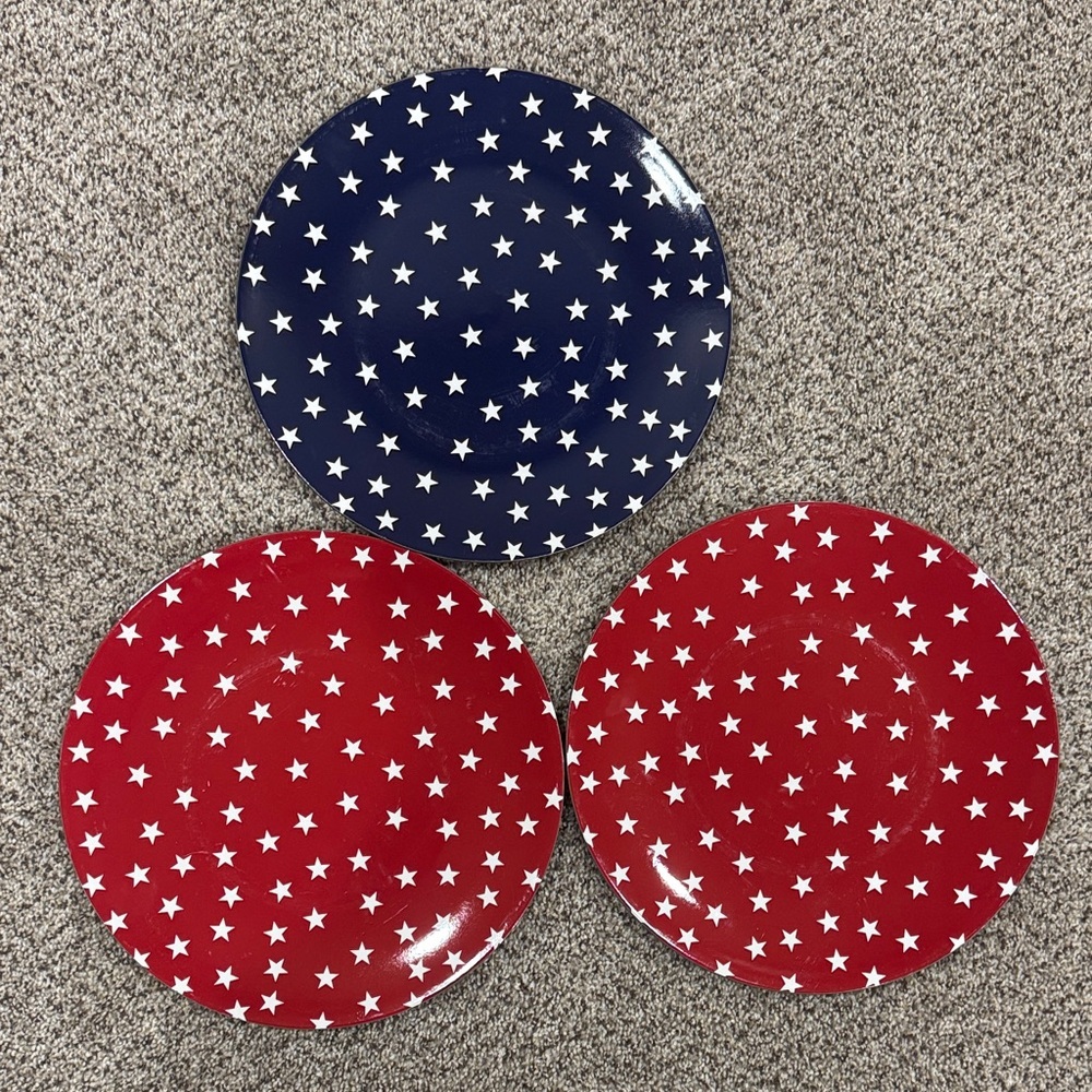 Hobby Lobby Star Pattern Dinner Plates - Red & Navy